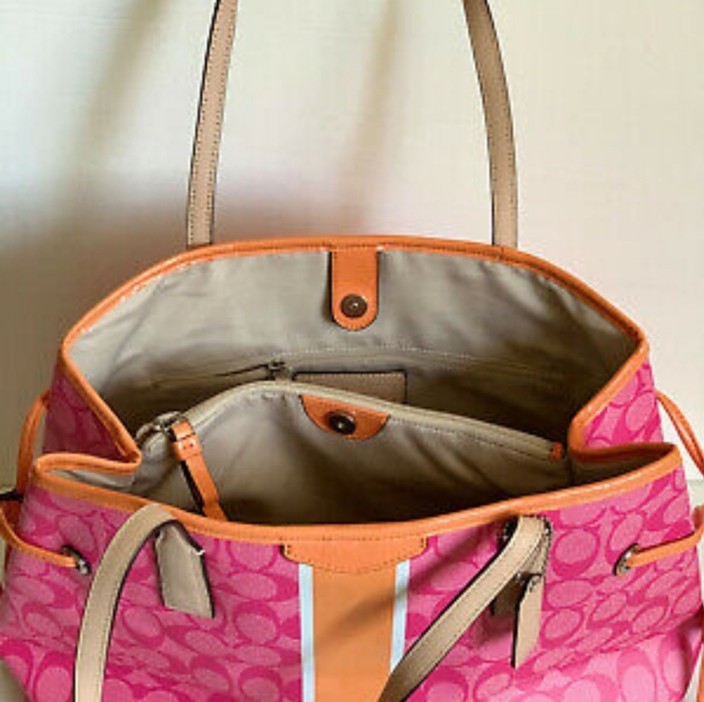 Coach Signature Drawstring Tote - Picture 3 of 5
